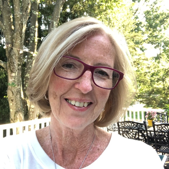 Meet your Posher, Lee - Picture 1 of 1